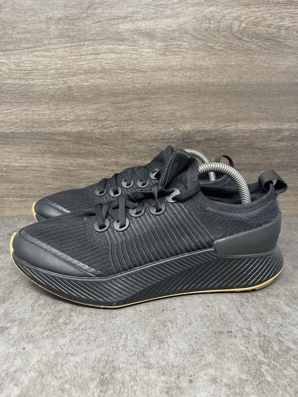 Allbirds Tree Dasher Relay Size 9 Womens Natural Black Running Slip On Sneakers